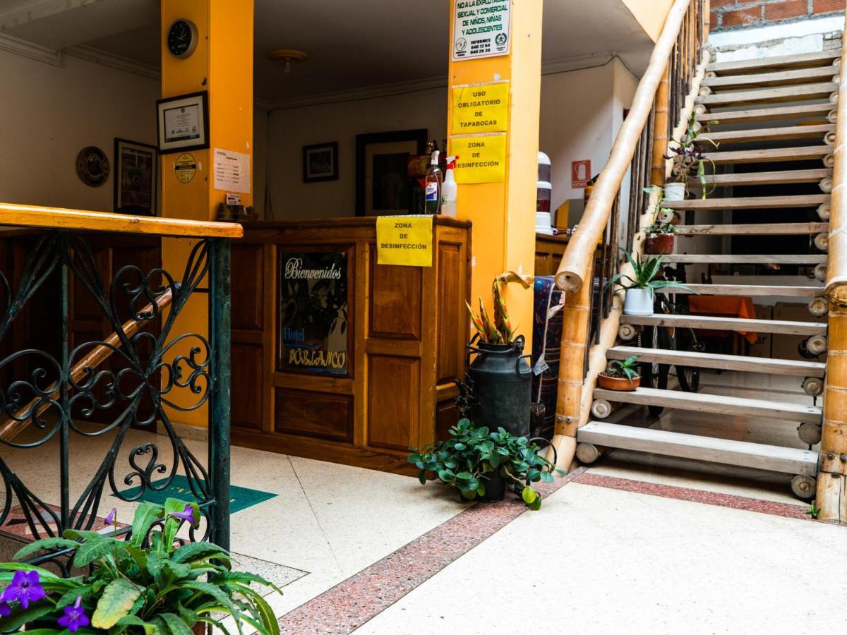 Hotel Poblanco By Rotamundos Fredonia Extérieur photo